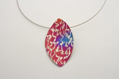 Collana Foglia Viola 1